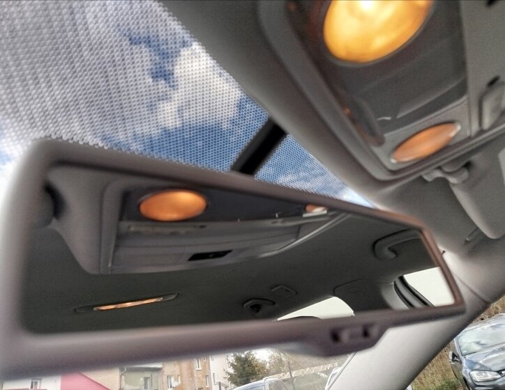 Volkswagen Passat Kombi 2,0 l 103 kw