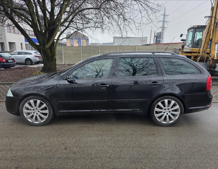 Škoda Octavia Kombi 2,0 l 125 kw