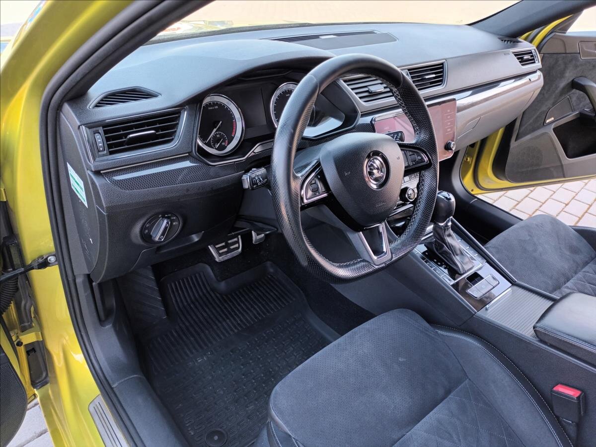 Škoda Superb Kombi 2,0 l 140 kw