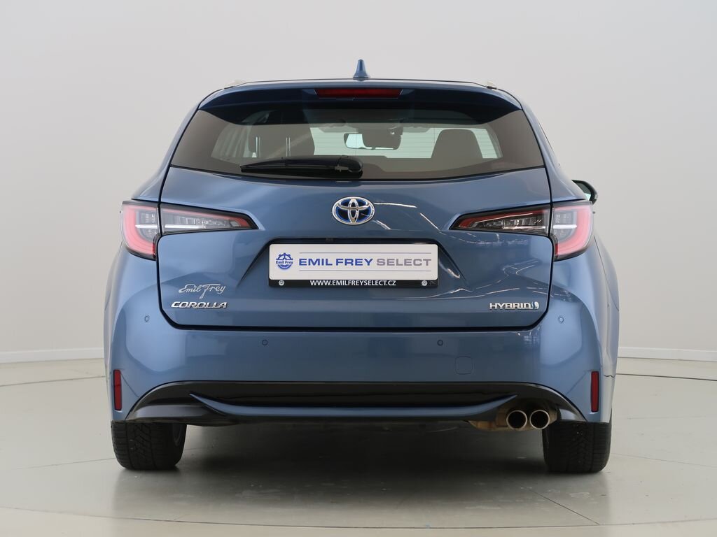 Toyota Corolla Kombi 2,0 l 112 kw