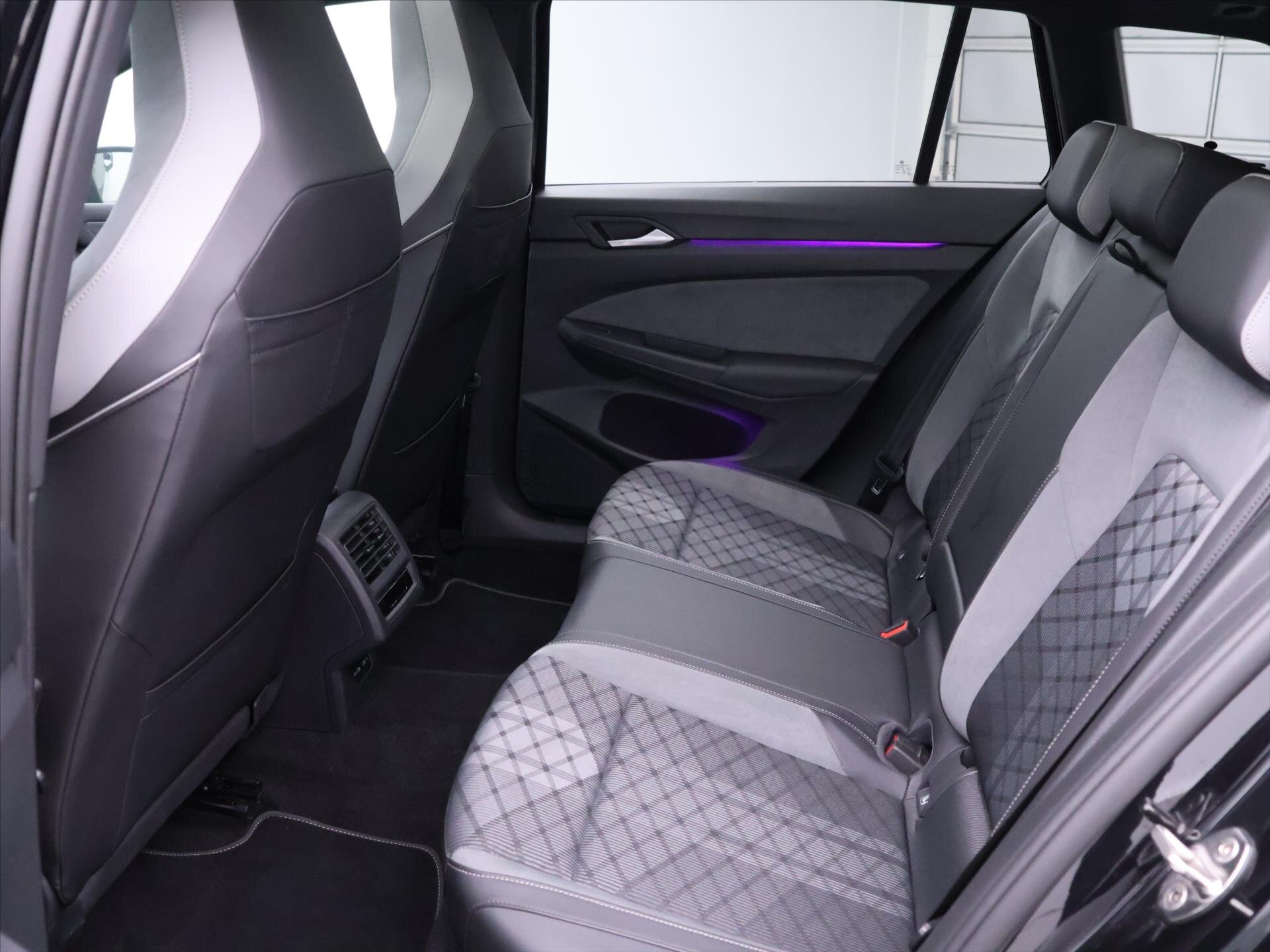 Volkswagen Golf Kombi 2,0 l 110 kw