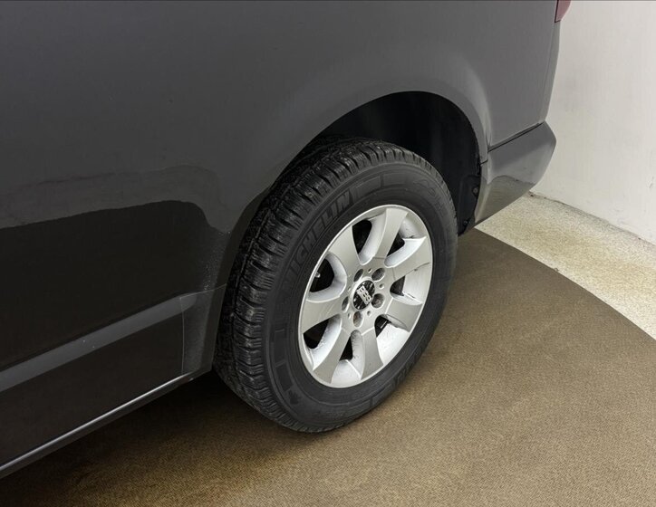 Volkswagen Transporter 24