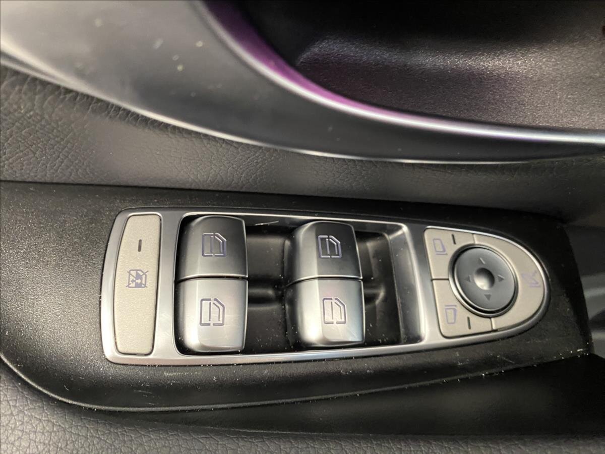 Mercedes-Benz Třídy E