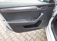 Škoda Superb Sedan / Limuzína 2,0 l 110 kw