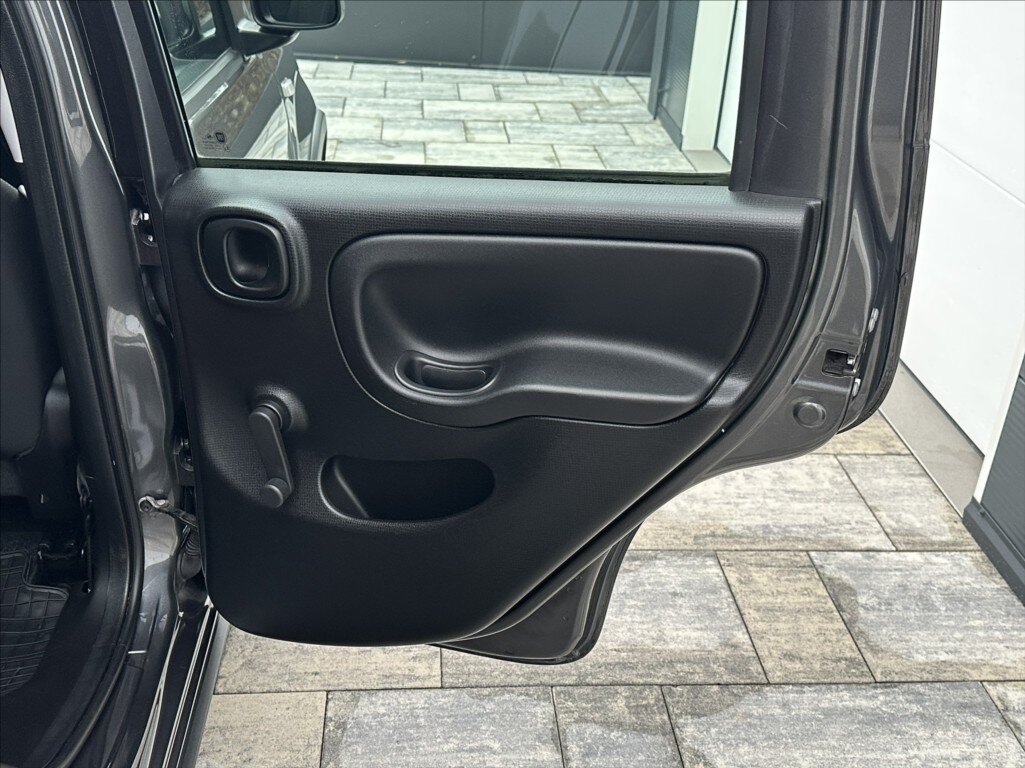 Fiat Panda Hatchback 875,0 63 kw