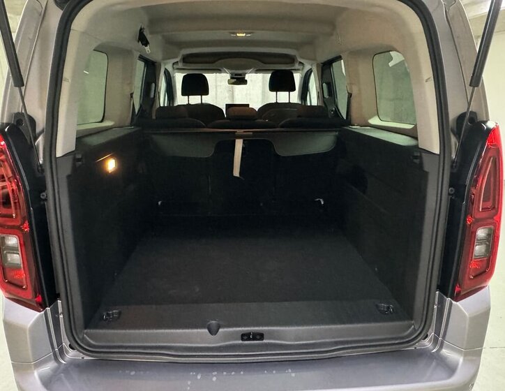 Toyota ProAce City Verso 11