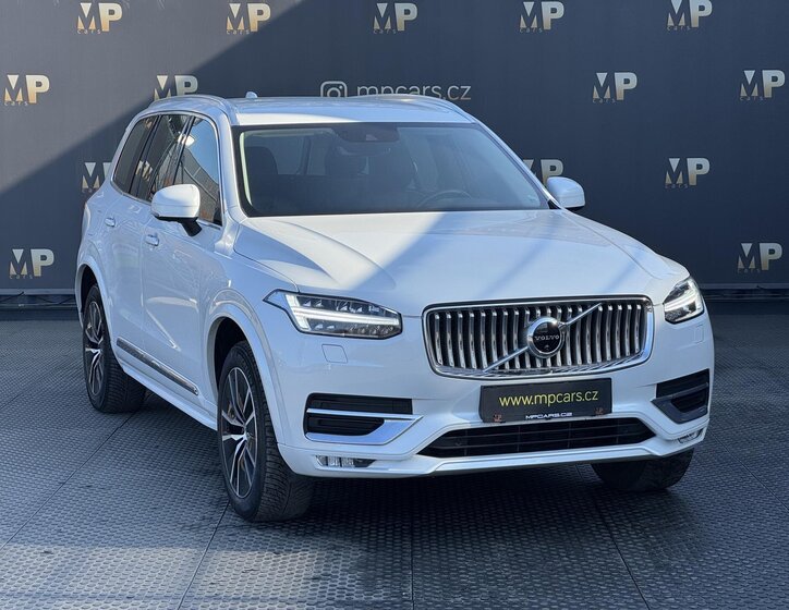 Volvo XC90 SUV / Terénní 2,0 l 173 kw