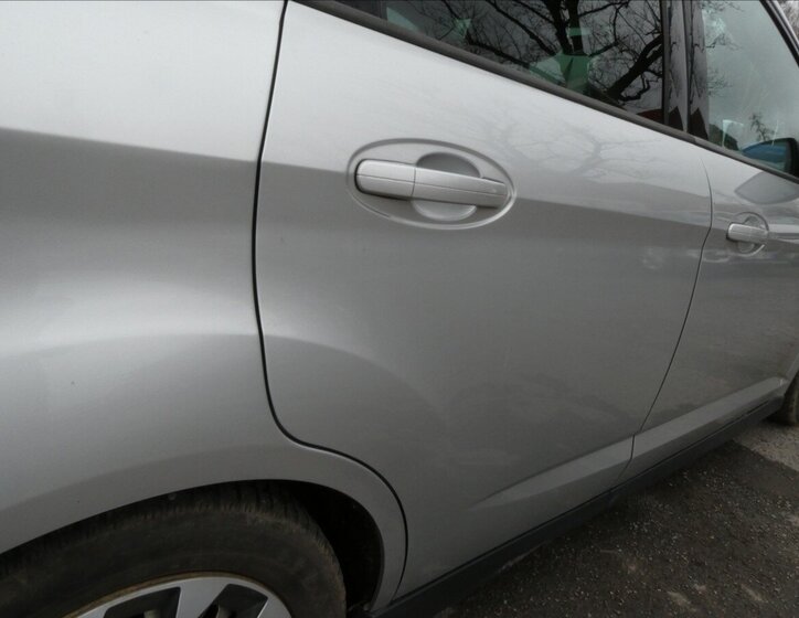 Ford C-MAX MPV 1,6 l 77 kw