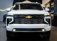 Chevrolet Suburban SUV 6,2 l 313 kw