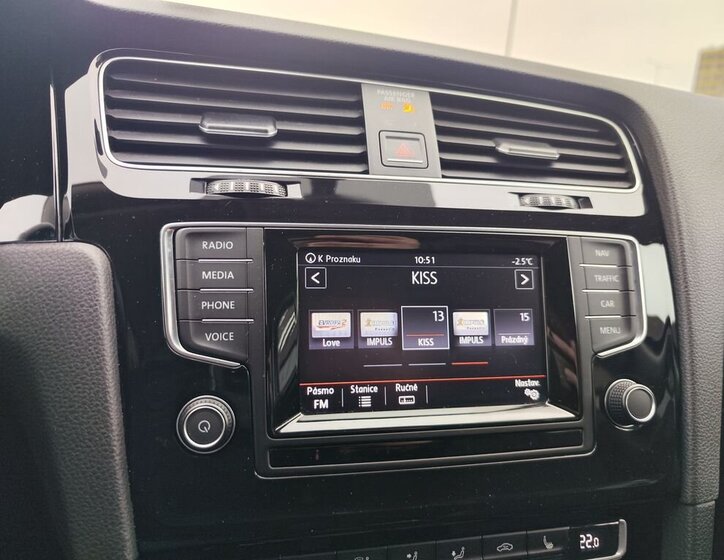 Volkswagen Golf Kombi 1,6 l 77 kw