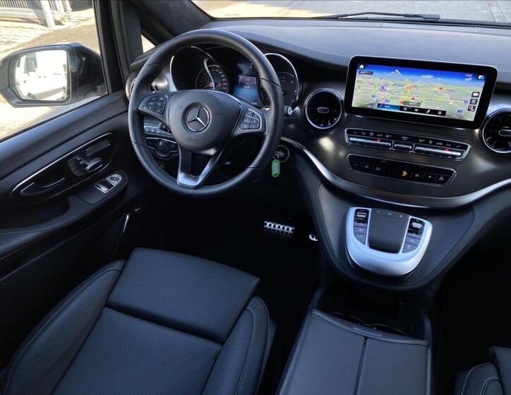 Mercedes-Benz Třídy V Ostatní 2,0 l 195 kw