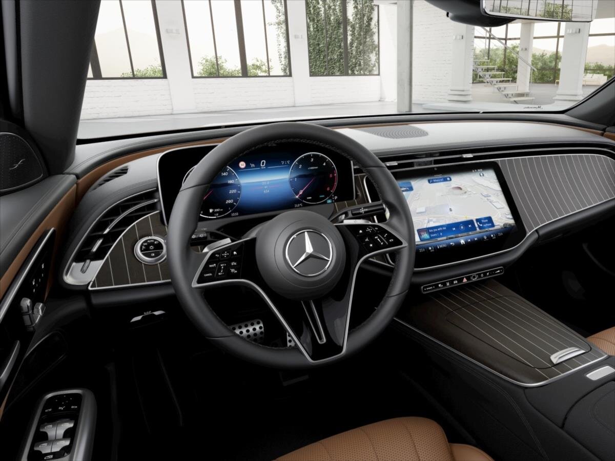 Mercedes-Benz Třídy E Kombi 2,0 l 145 kw