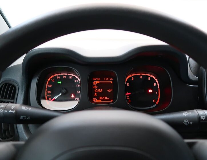 Fiat Panda Hatchback 999,0 51 kw