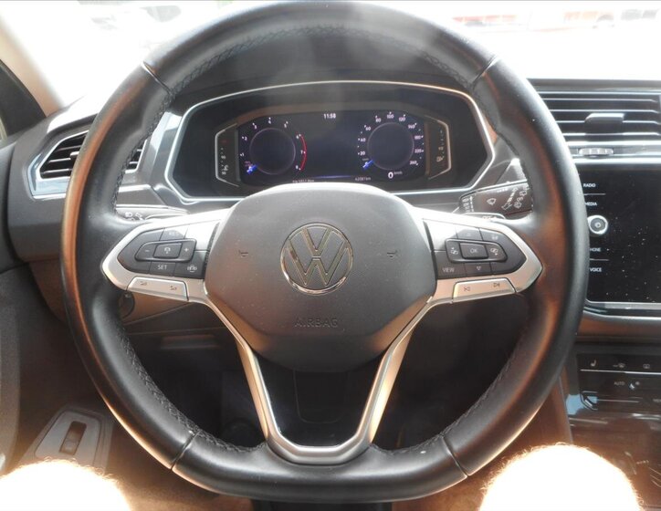 Volkswagen Tiguan SUV 1,5 l 110 kw