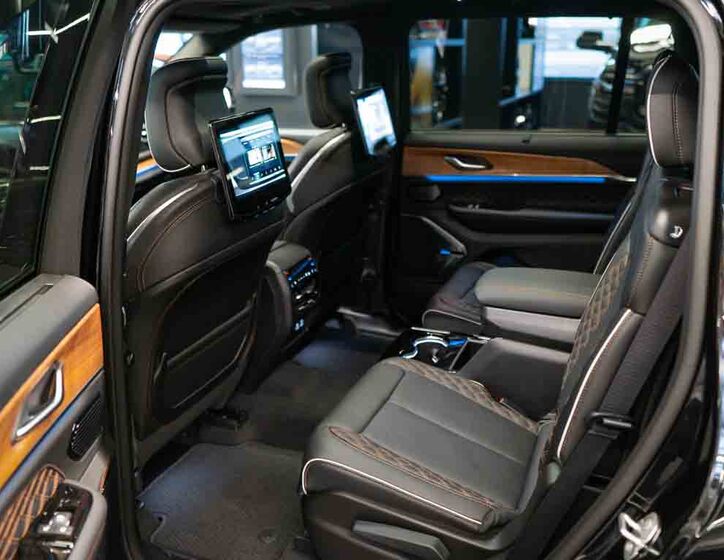 Jeep Grand Cherokee 43