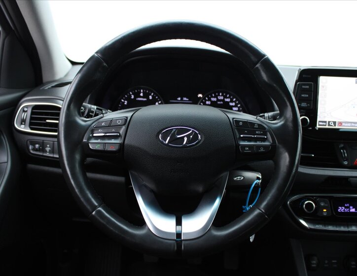 Hyundai i30 Liftback 1,4 l 103 kw