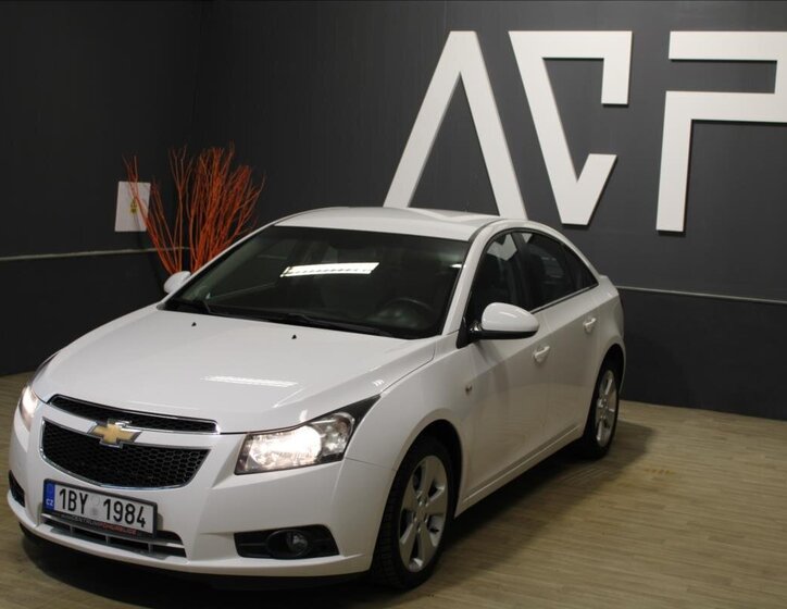Chevrolet Cruze Sedan / Limuzína 2,0 l 120 kw