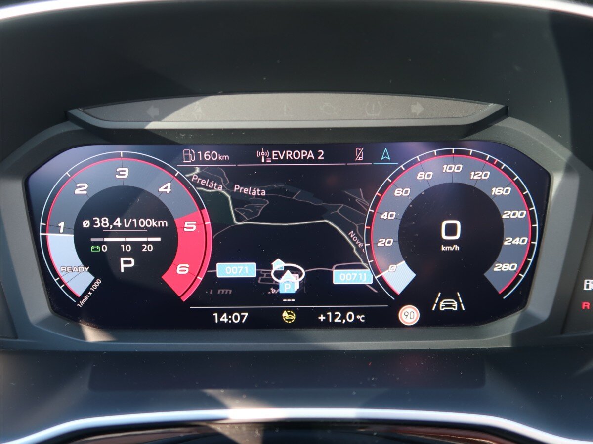 Audi Q3 SUV 2,0 l 110 kw