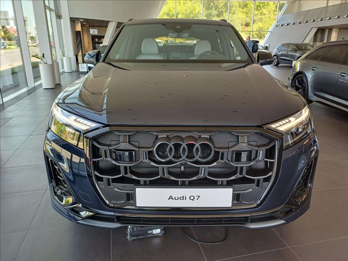 Audi Q7 SUV 3,0 l 210 kw