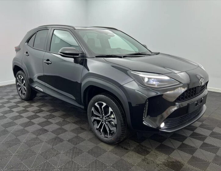 Toyota Yaris Cross SUV 1,5 l 85 kw
