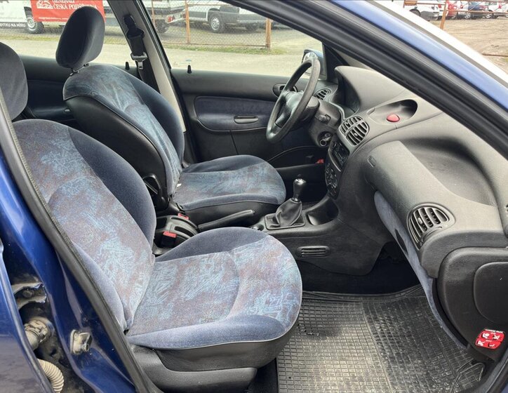 Peugeot 206 Hatchback 1,4 l 55 kw