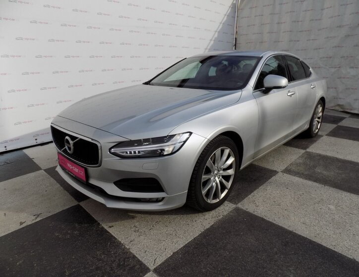 Volvo S90 1