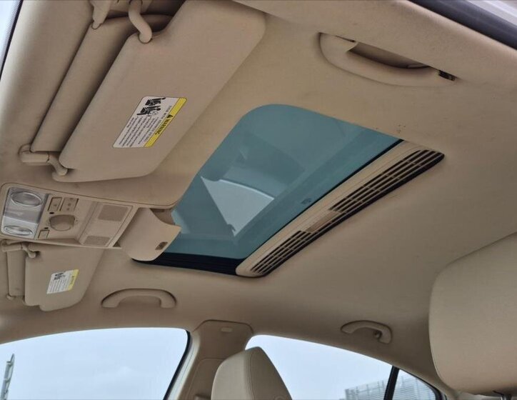 Volkswagen Passat Sedan / Limuzína 2,0 l 147 kw