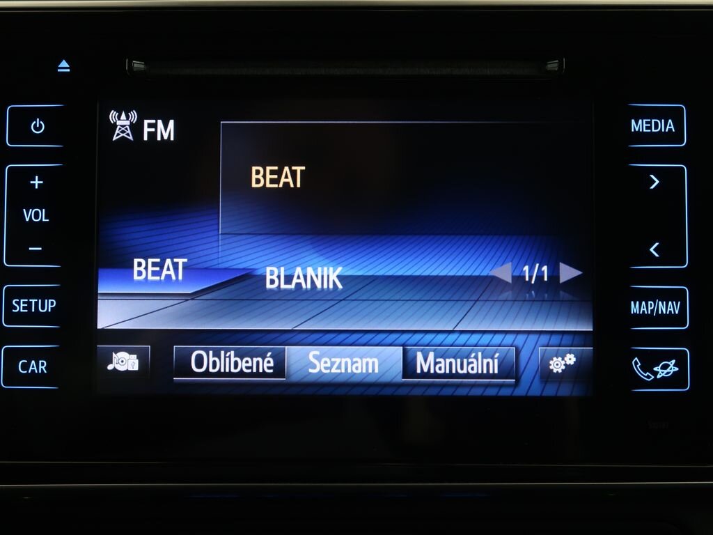 Toyota Corolla Sedan 1,6 l 97 kw