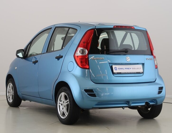 Suzuki Splash Hatchback 996,0 50 kw