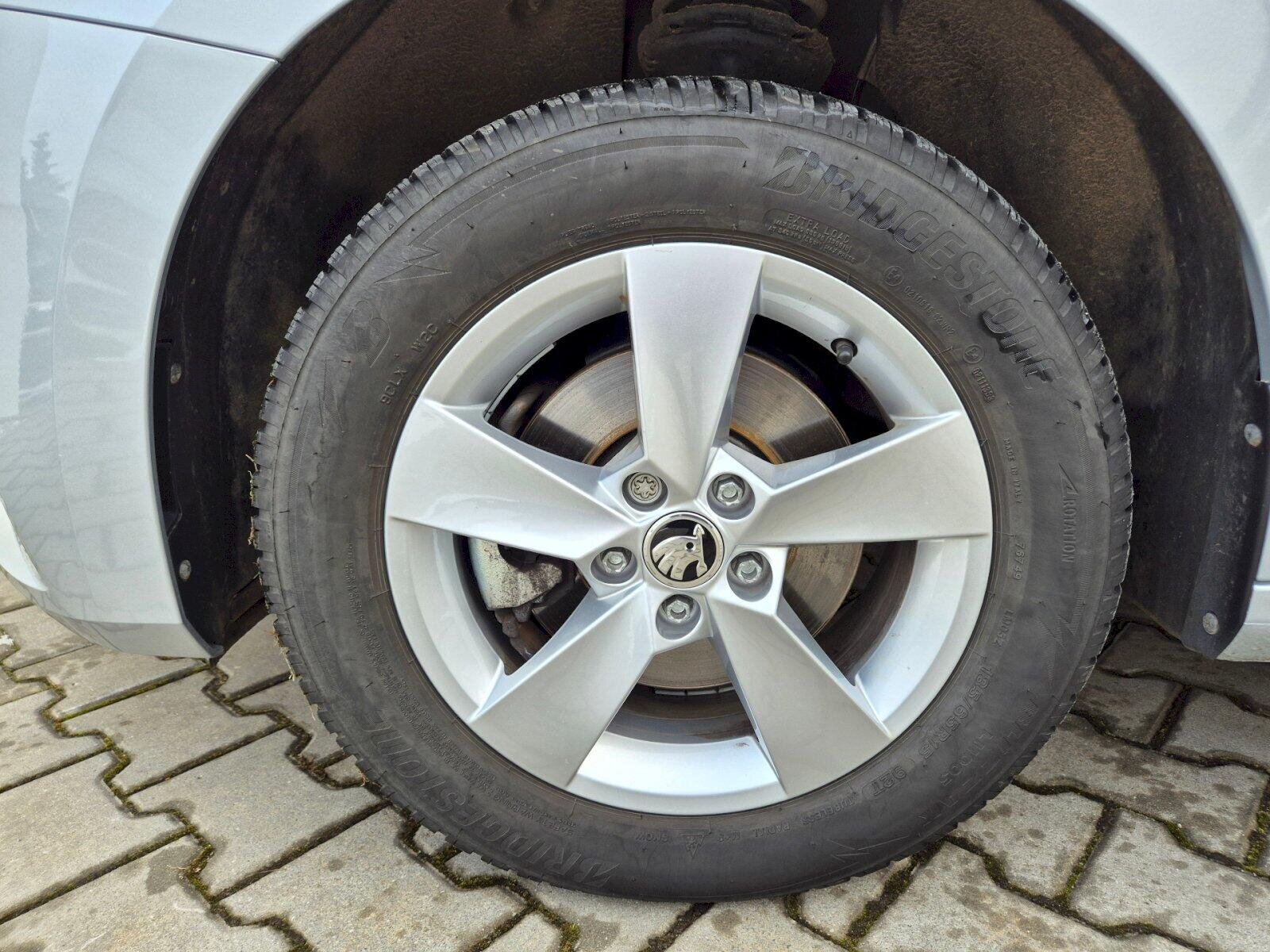 Škoda Fabia Hatchback 1,0 l 85 kw