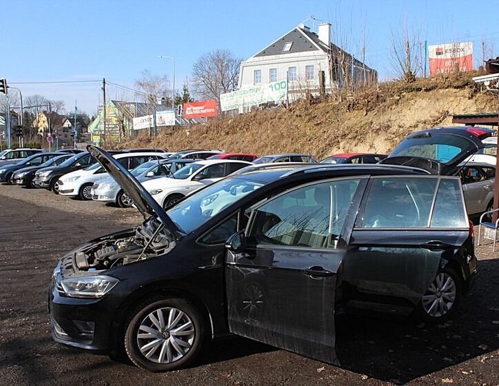 Volkswagen Golf Sportsvan Kombi 1,2 l 81 kw