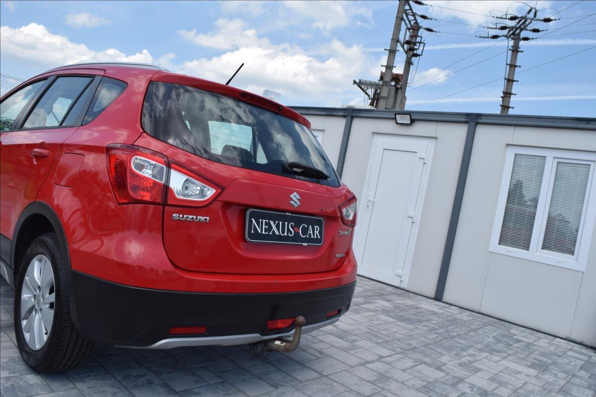 Suzuki SX4 S-Cross Hatchback 1,6 l 88 kw