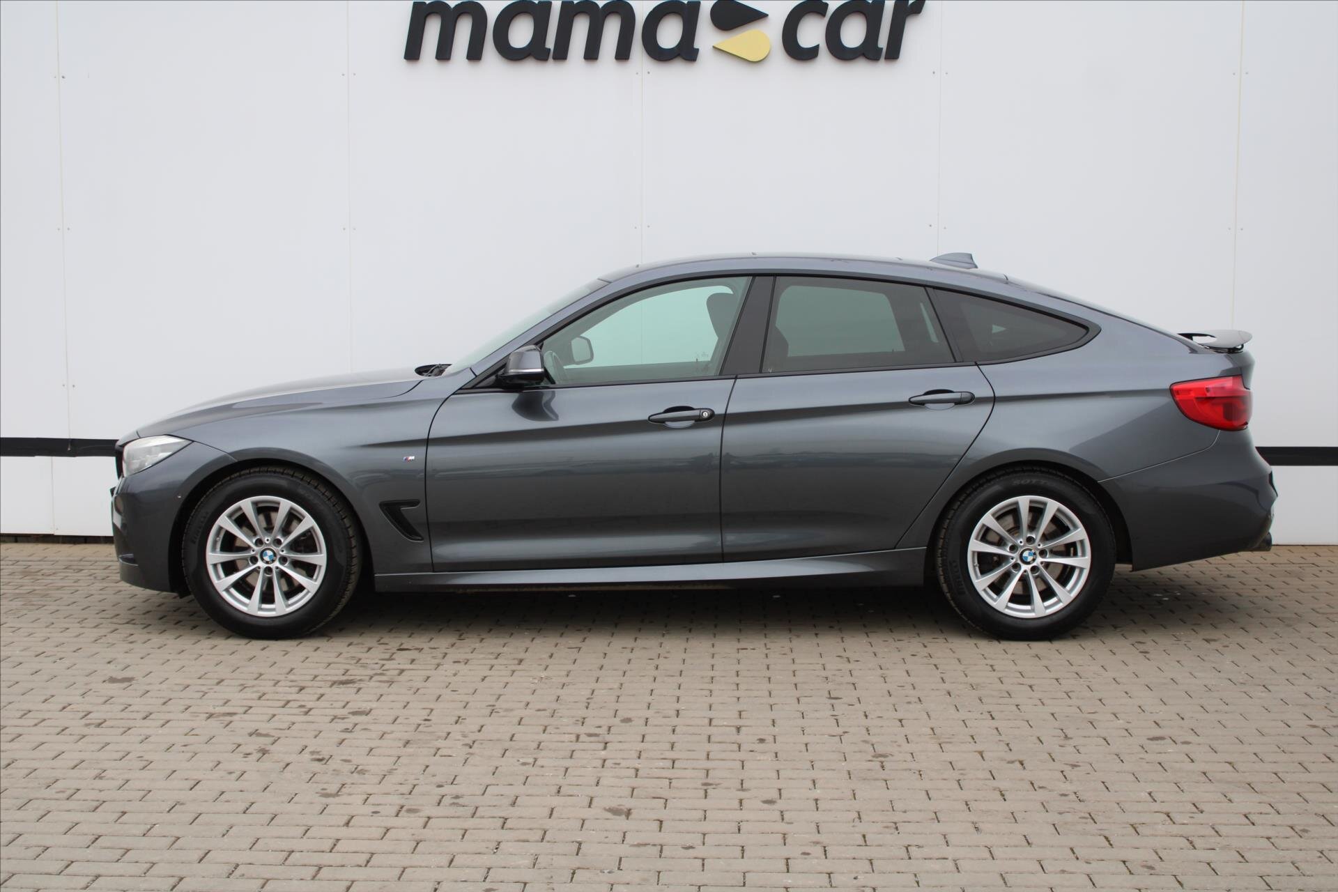 BMW Řada 3 Liftback 3,0 l 190 kw
