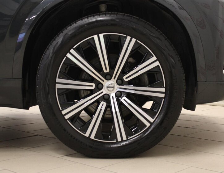 Volvo XC90 SUV 2,0 l 173 kw