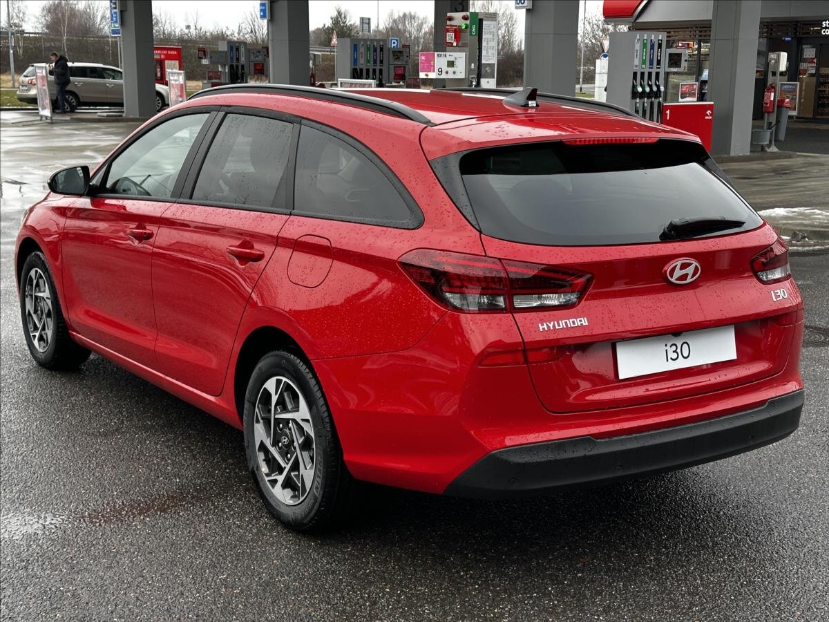 Hyundai i30 Kombi 1,5 l 70 kw