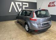 Renault Grand Scénic 8