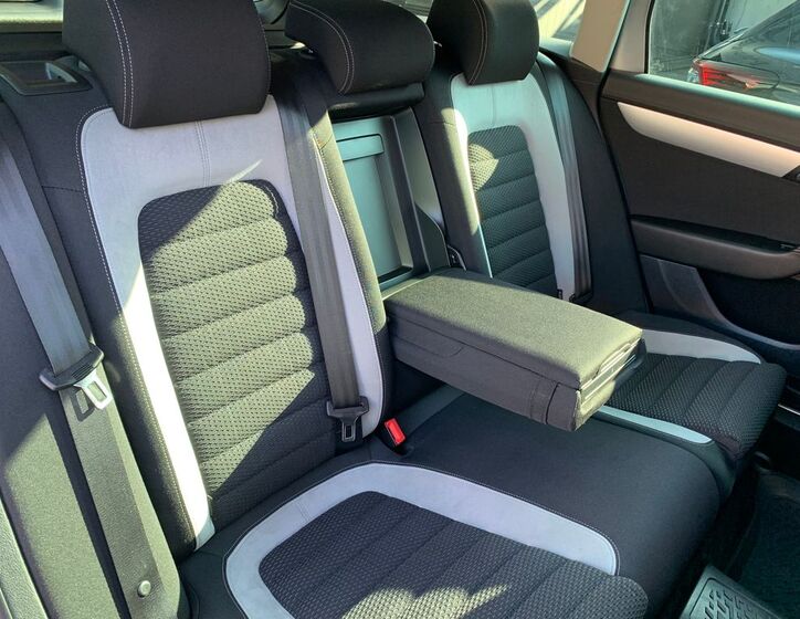 Volkswagen Passat 24