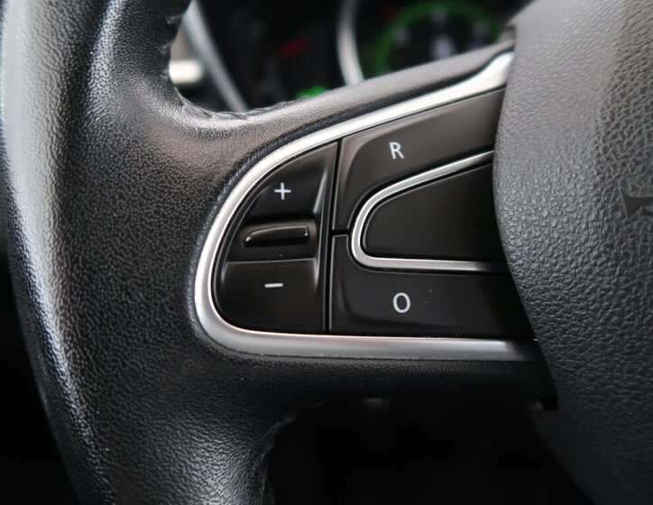 Renault Kadjar SUV / Terénní 1,6 l 96 kw