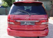 Toyota Previa 5