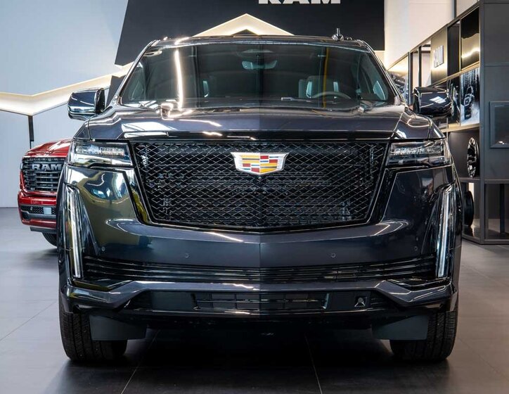 Cadillac Escalade 11