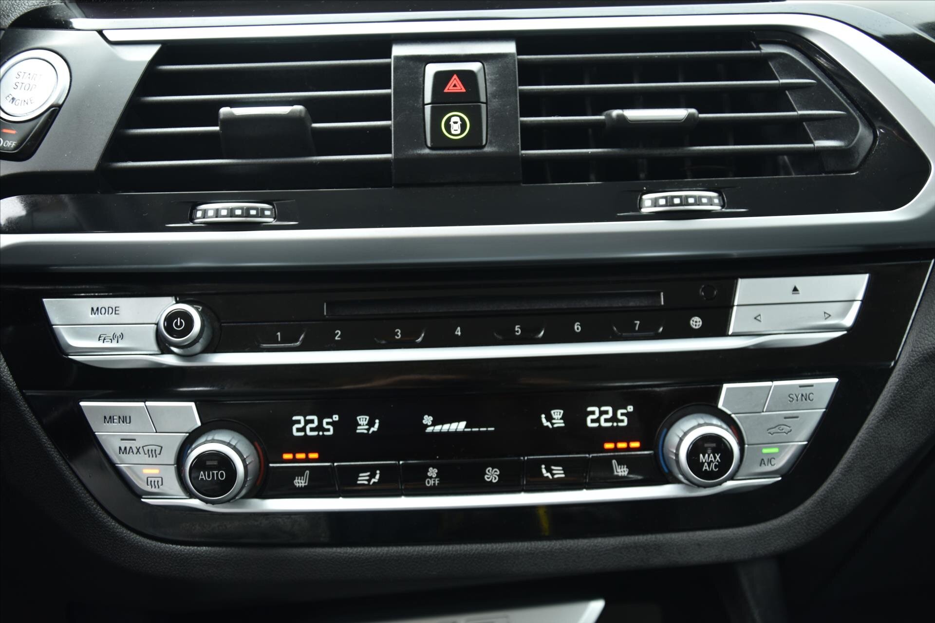 BMW X3 SUV / Terénní 2,0 l 140 kw