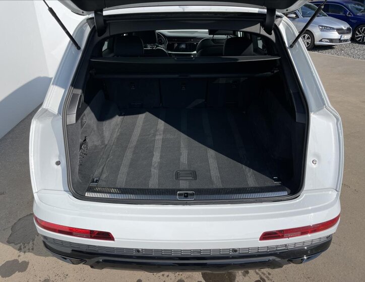Audi Q7 SUV / Terénní 3,0 l 210 kw