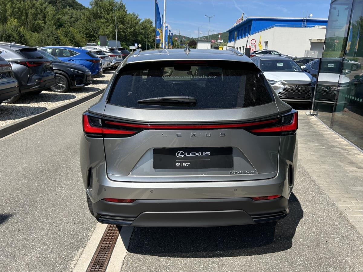 Lexus NX 450h+