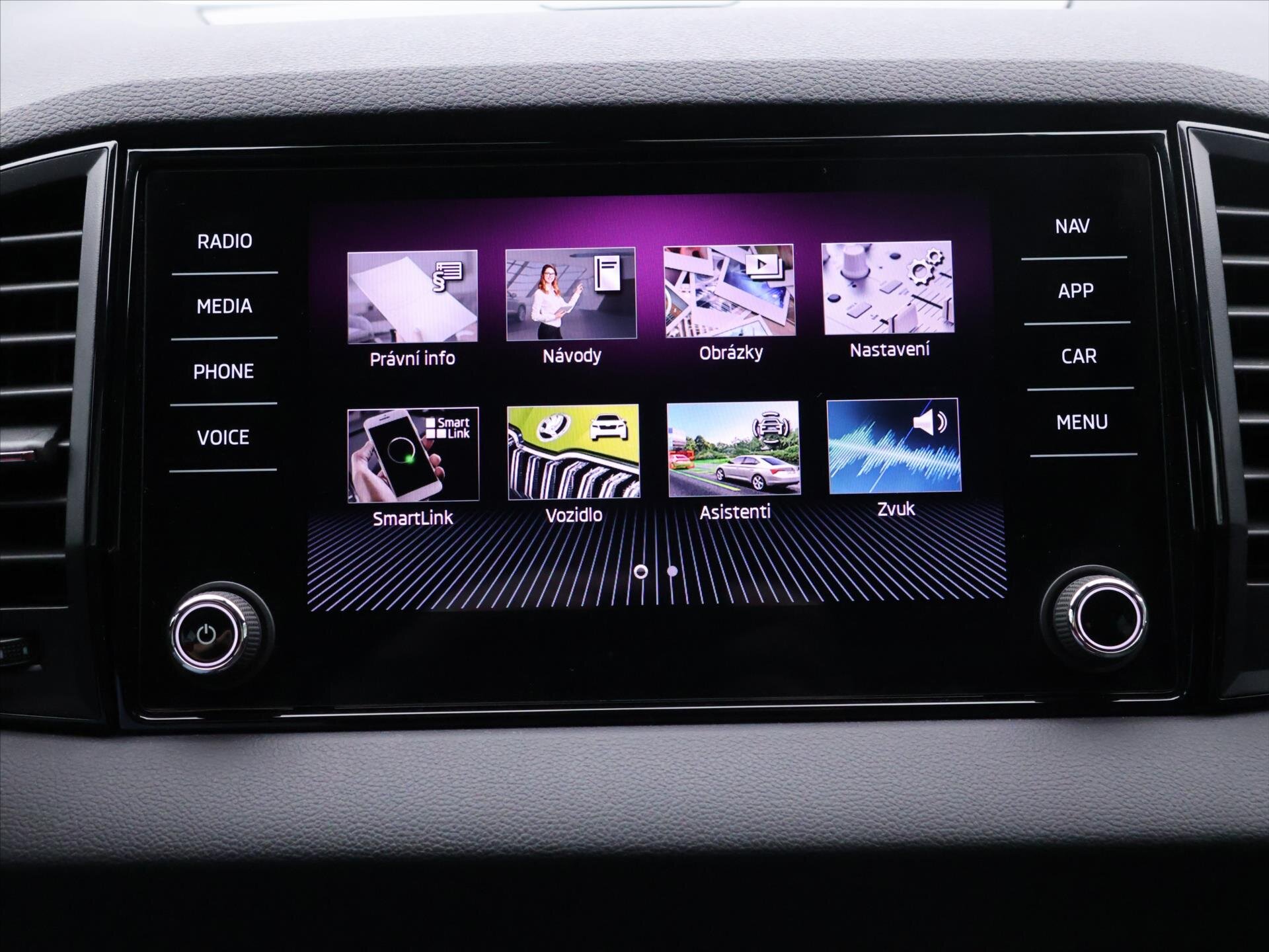 Škoda Karoq SUV / Terénní 2,0 l 140 kw