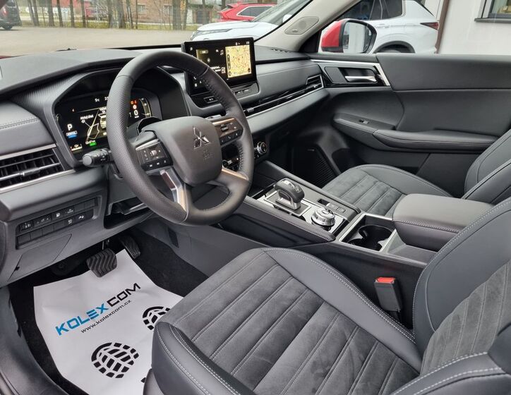 Mitsubishi Outlander 9