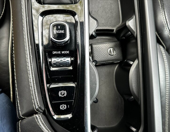 Volvo XC90 Ostatní 2,0 l 173 kw