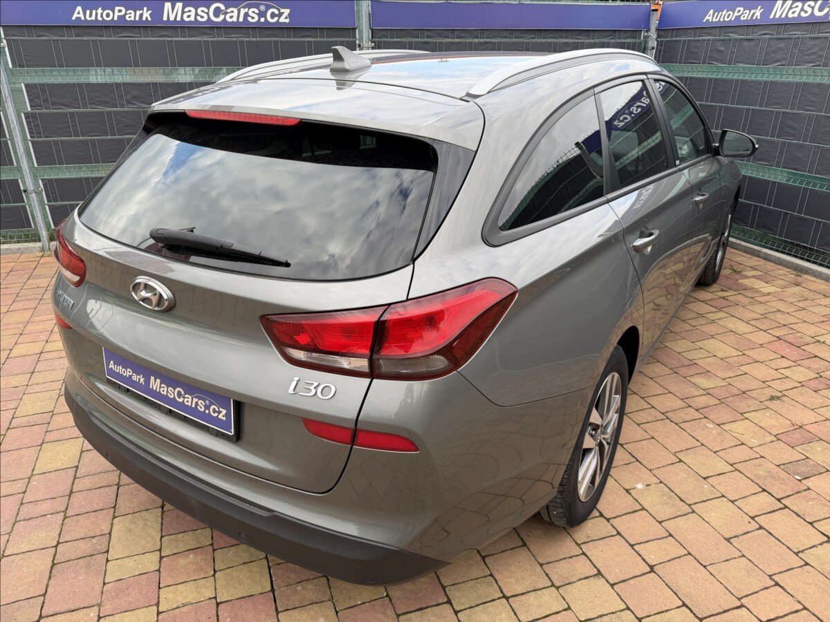 Hyundai i30 Kombi 998,0 88 kw