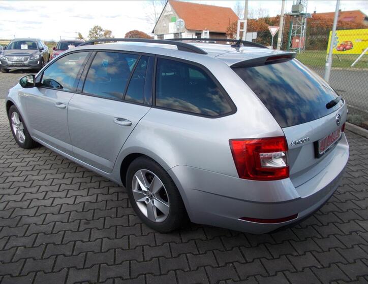 Škoda Octavia 11