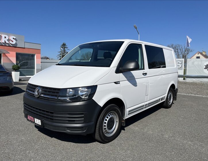Volkswagen Transporter 12