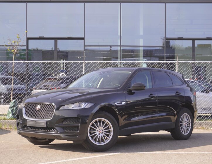 Jaguar F-Pace SUV / Terénní 2,0 l 184 kw